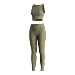 Ensemble de yoga personnalisé pour femmes, haut sans manches et leggings, tenue deux pièces pour l'entraînement et la course à pied - Product Image 1