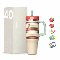 Gobelet isotherme de voiture Hong Ling en acier inoxydable à double paroi de 40 oz avec couvercle à paille, personnalisable avec logo, facile à transporter