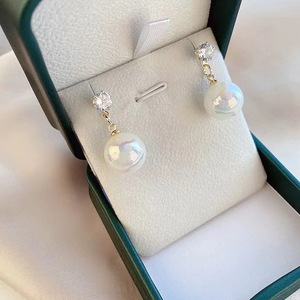 Boucles d'oreilles pendantes en alliage de zinc plaqué or pour femmes, double couche, en forme de cœur, avec strass multicolores et cristaux, style chrétien, vente en gros - Product Image 4