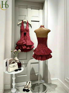 Ensemble pantalon droit et haut sans manches à col halter uni marron pour femme, en mélange de coton respirant et léger, fabriqué au Vietnam (OEM) - Product Image 5