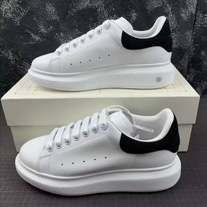 Zapatillas de Diseñador de Cuero de Alta Calidad para Mujer, Zapatos de Marcas Famosas Unisex, Zapatillas MC para Hombre, Zapatillas Blancas Personalizadas de Lujo - Product Image 1