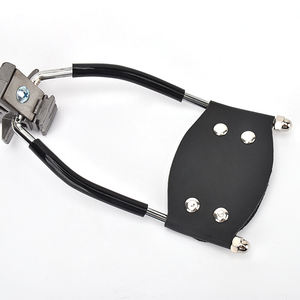 Jagd im Freien mit einer faltbaren Schleuder mit einer Handgelenks tütze mit Gummiband Sling Shot CatapultBig Power New Sling shot - Product Image 5