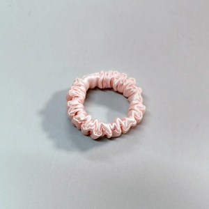 Doux 16mm Mûrier Soie Bébé Mini Cheveux Cravate Enfants Petites Filles Soins Des Cheveux Accessoires Élastique Bandeau Mini Soie Cheveux Chouchous - Product Image 2