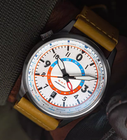 Montres mécaniques en acier pour hommes, design d'usine et personnalisation par lots, avec affichage 24 heures GMT, calendrier similaire et luminescence, pour marque privée