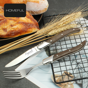 Ensemble <span class=keywords><strong>de</strong></span> <span class=keywords><strong>couverts</strong></span> <span class=keywords><strong>de</strong></span> haute qualité en acier inoxydable <span class=keywords><strong>Laguiole</strong></span>, couteau et fourchette à steak avec manche en bois <span class=keywords><strong>de</strong></span> wengé pour la maison et les restaurants - Product Image 1