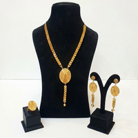 Parure de bijoux vintage plaqué or 24 carats, collier, boucles d'oreilles, bague, design à pompons, en alliage, pour femme, pour mariage et soirée, bijoux de mode