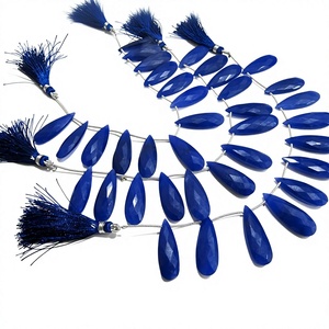 Perles facettées en saphir bleu, forme poire longue, taille 10x30mm, Eminent Jewel 'N' Arts Rajasthan pour la fabrication de bijoux - Product Image 1