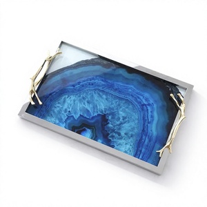 Plateau de service rectangulaire long en métal à motif agate bleue, avec cadre doré et design corde, idéal pour le Ramadan et les mariages, passe au lave-vaisselle - Product Image 3