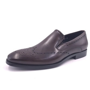 Chaussures habillées classiques marron confortables à enfiler pour hommes Dreamy Stark – Chaussures de bureau et de mariage en cuir pour l'automne - Product Image 1