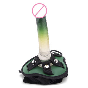 Ceinture réaliste <span class=keywords><strong>de</strong></span> pénis en plastique <span class=keywords><strong>de</strong></span> gode portable sur le gode en plastique avec la conception <span class=keywords><strong>de</strong></span> <span class=keywords><strong>luxe</strong></span> pour l'intimité lesbienne et le jeu - Product Image 5