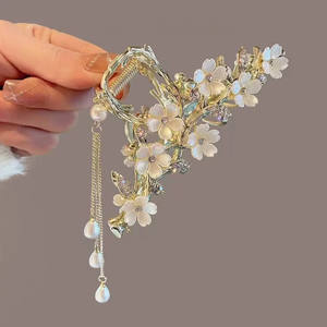 Pince à cheveux élégante faite à la main en forme de griffe de blé, style américain, avec strass en cristal, perles et pompon, pour chignon, accessoires pour cheveux - Product Image 1