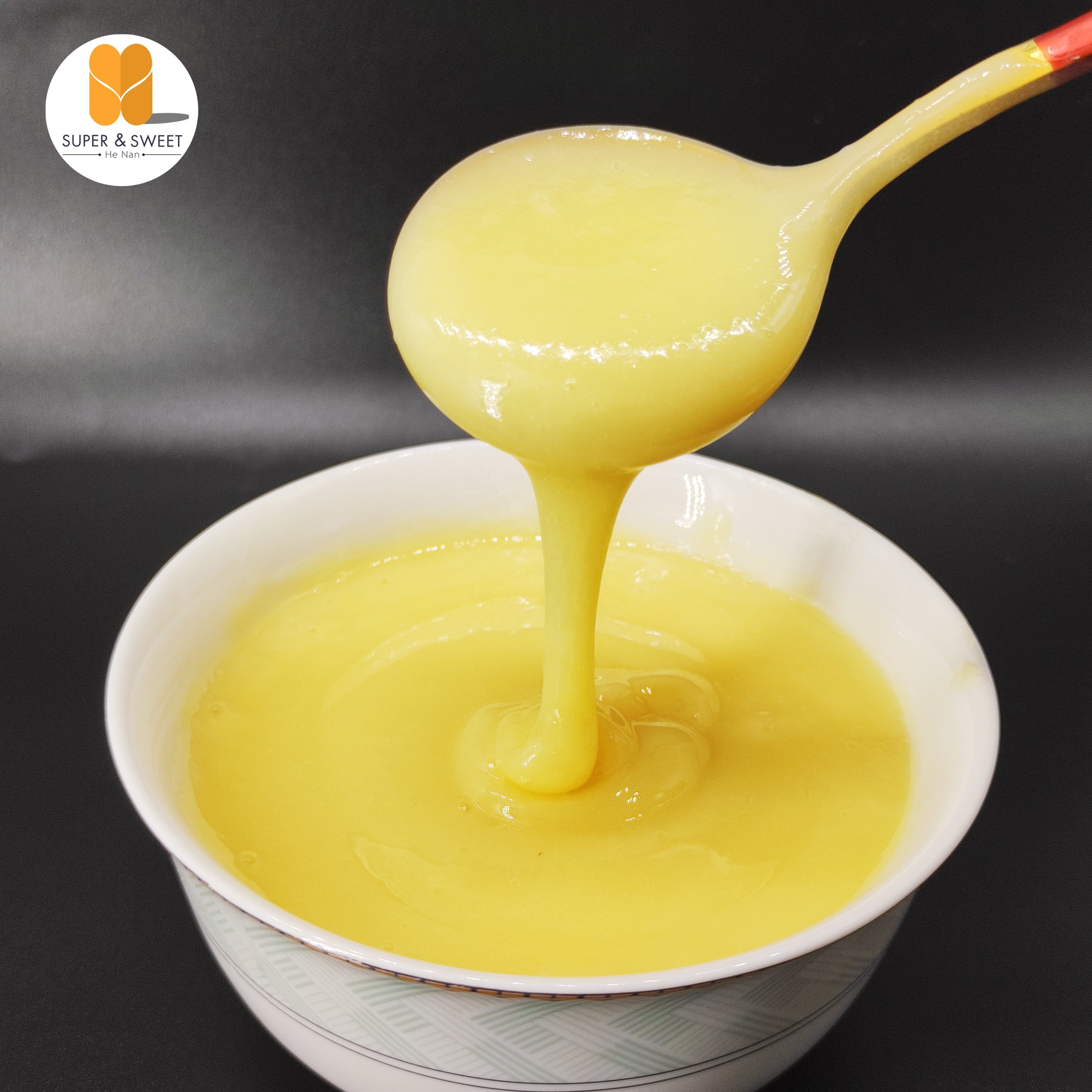 100% organic royal jelly cream royal jelly liquid Pure Fresh Royal Jelly 1.8% 10-HDA 2