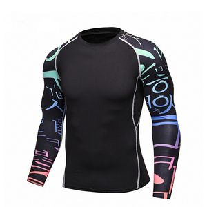 Vêtements de Compression Gym MMA utiliser de nouveaux vêtements de Compression de haute qualité personnalisé Rash Guard hommes court tissu uni - Product Image 4