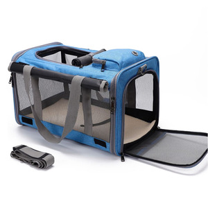Bolsa de transporte transpirable para perros y gatos, estuche de viaje portátil con lados de malla y asa, color azul - Product Image 5