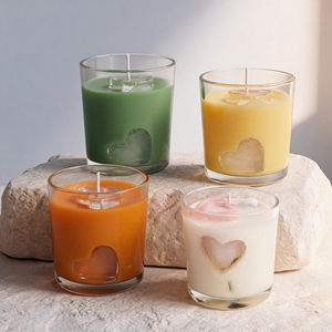 Bougie parfumée en cire de soja dans un bocal en verre à double paroi de luxe avec cœur intégré pour une décoration romantique de la maison, vente en gros, étiquette privée - Product Image 4