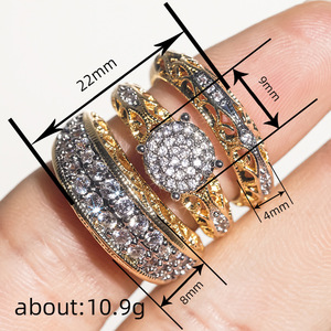 Set di Tre Anelli Impilabili Bicolore Vintage per Donne, Gioielli Eleganti e di Lusso alla Moda - Product Image 5
