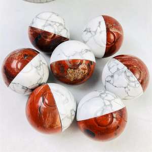 Vente en gros de pierre naturelle sculptée en cristal de jaspe rouge monstre de poche PokeBall sculpté <span class=keywords><strong>Pokemon</strong></span> pour la décoration intérieure - Product Image 2