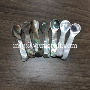 LUXE & HAUTE QUALITÉ VIETNAM Mini Cuillère à Lèvres NOIRES en Nacre, Cuillère à Caviar Faite à la Main Vietnam - Product Image 2