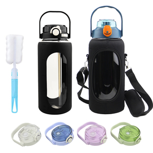 Bouteille d'eau motivante en verre borosilicate de 2 L (64 oz) avec marqueur de temps, poignée et paille, grande gourde pour la gym et le fitness, sans BPA - Product Image 3