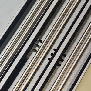 Deioux - Vente Flash : Fenêtre Coulissante en PVC avec Système à Triple Rail pour Villa Moderne - Prix Usine Compétitif - Product Image 6