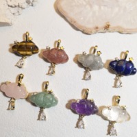 Pendentif en pierre naturelle motif étoiles et nuages, design tendance, niche, luxe léger haut de gamme, plaqué or fer.