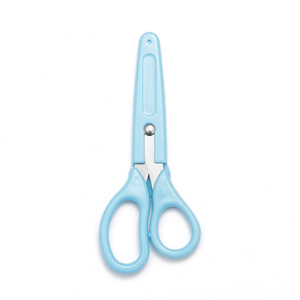 Tijeras para manualidades para niños, tijeras portátiles de acero inoxidable de 135mm para cortar papel de oficina con fundas - Product Image 3