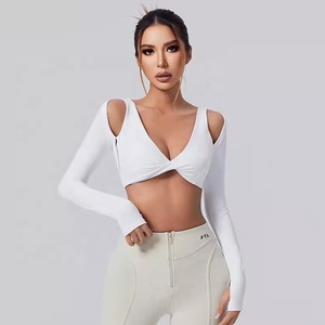 Maglietta da corsa a <span class=keywords><strong>maniche</strong></span> <span class=keywords><strong>lunghe</strong></span> a compressione, ad asciugatura rapida, con dettaglio a torsione, da donna - Product Image 3