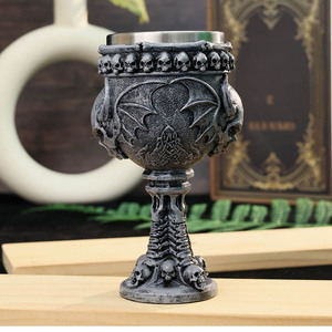 Nueva taza <span class=keywords><strong>de</strong></span> whisky BugBat Death Skeleton 3D Relief Demon Bat Skull Cup Copa <span class=keywords><strong>de</strong></span> <span class=keywords><strong>vino</strong></span> creativa <span class=keywords><strong>de</strong></span> acero inoxidable para fiesta - Product Image 4