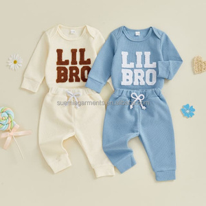 Conjunto de Ropa para Bebé y Niño Pequeño, Estilo Waffle Chic, con Bordado de Letras <span class=keywords><strong>LIL</strong></span> BRO, Personalizado de Fábrica, MOQ Bajo - Product Image 1