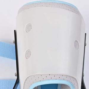 Attelle de genou droite sur mesure pour la fixation des ligaments et des articulations - Product Image 2