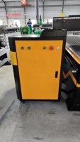 Machine de fraisage CNC à bois à 3 axes, lit de tour stable 1325 1300*2500, pour la fabrication de portes de cuisine