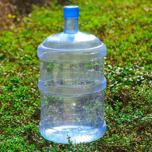 <span class=keywords><strong>Precio</strong></span> de fábrica 18 Lts 18,9 Litros 19 L 20 Litros 3 Galones 4 Galones 5 Galones Tambor de plástico Barril de agua - Product Image 2