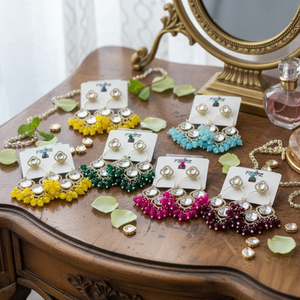 Pendientes Colgantes de Piedras Kundan y Cuentas con Baño de Oro Verde Menta de Jewelemarket, Accesorio de Moda - Product Image 3