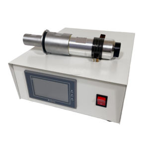 Fuente de energía ultrasónica de 20 kHz <span class=keywords><strong>y</strong></span> 2000 W <span class=keywords><strong>y</strong></span> sensor de soldadura para unir láminas de suelo de PVC - Product Image 1