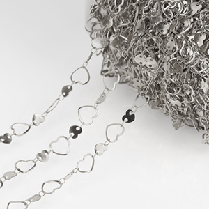 Adorno de ropa y <span class=keywords><strong>accesorios</strong></span> de cadena <span class=keywords><strong>para</strong></span> hacer joyas Accesorio de cadena de eslabones de corazón de acero inoxidable - Product Image 4