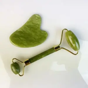 Rouleau facial pour le visage en jade vert naturel de haute qualité 100% véritable ensemble de pierres gua sha outils de soins de la peau anti-âge