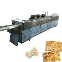 Şişirilmiş Pirinç Topu şeker yapma makinesi/Pirinç Topu Kalıplama Makinesi/Pirinç Krispies Treats Yapma Makinesi Üretim Hattı
