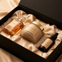 Boîte d'emballage de parfum rectangulaire personnalisée en verre avec revêtement UV, diffuseur à bâtonnets, design estampé à chaud, capacité 30 ml, structure pliable