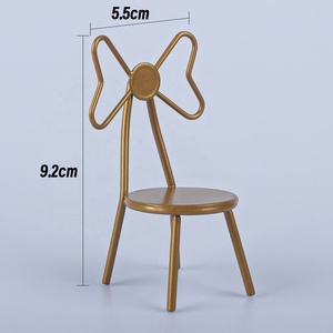 Nouvelle conception Maison de poupée 1:12 DIY Mini modèle de <span class=keywords><strong>cabane</strong></span> Accessoires de scène OB11 Chaise papillon - Product Image 3