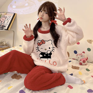 أطقم ملابس النوم 6661 #   بيجامة شتوية نسائية مبطنة نصف مخملية بتصميم كرتوني وياقة دائرية، طقم بيجامة كاجوال 260 جرام - Product Image 1