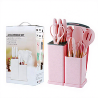 Lot de 19 Ustensiles de Cuisine en Silicone avec Manche en Bois et Seau de Rangement Planche à Découper