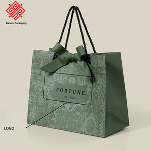 Baoren Envío Inmediato Estilo Ins Regalo Verde Oscuro Souvenir Ecológico Reutilizable Bolsa de Papel de Lujo para Compras con Asa de Cinta para Velas y Manualidades - Product Image 5