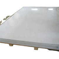 Plaque en plastique Delrin blanche 500x500mm et personnalisée en noir