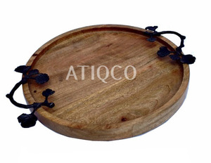 Nueva bandeja de madera con asas de metal Último diseño estándar Bandeja de madera de mango Bandeja decorativa atractiva Plato más vendido - Product Image 6