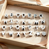 Perles Alphabet en Acrylique à Grand Trou Argentées et Dorées en Gros, Perles Lettres A-Z pour la Fabrication de Sacs DIY et de Pendentifs Porte-clés Perlés