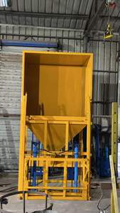 <span class=keywords><strong>Cubo</strong></span> de <span class=keywords><strong>basura</strong></span> Elevador de descarga vertical Altura 1,2 metros Elevador de descarga de <span class=keywords><strong>basura</strong></span> hidráulico Máquina de descarga vertical - Product Image 6