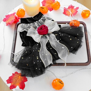 בגדי חיות מחמד 2026, בגדי כלבים, שמלת נסיכה מפוארת לחתונה, שמלת קטיפה שחורה עם ורדים לכלבים, סיטונאי - Product Image 5