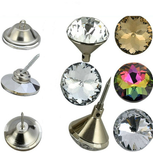 <span class=keywords><strong>Botones</strong></span> de Cristal con 2 Agujeros <span class=keywords><strong>al</strong></span> <span class=keywords><strong>por</strong></span> <span class=keywords><strong>Mayor</strong></span>, Decoración de Diamantes Transparentes <span class=keywords><strong>para</strong></span> Sofá, Estilo Shank - Product Image 1