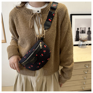 Fashion Cherry Printing bella borsa a tracolla da ragazza borsa a tracolla quotidiana da studenti <span class=keywords><strong>marsupio</strong></span> personalizzato <span class=keywords><strong>marsupio</strong></span> con cinturino staccabile - Product Image 4