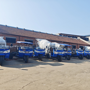 Fûts de ciment de convoyeur à vis à essence de 12m3 pour le mélange de grains Chantier de construction Réservoir de mélange de béton avec roulement de boîte de vitesses - Product Image 5